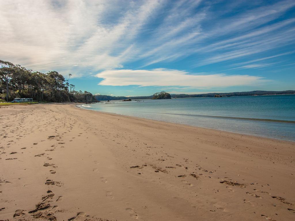 Caseys Beach Holiday Park Sunshine Bay Exterior foto