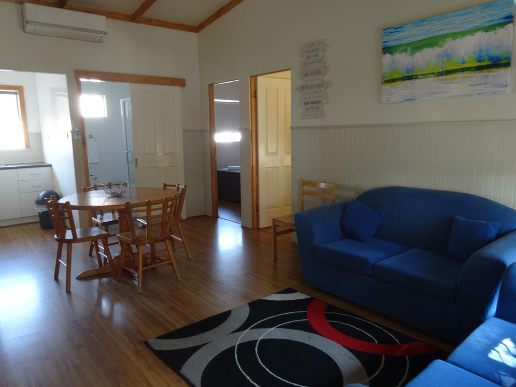 Caseys Beach Holiday Park Sunshine Bay Exterior foto